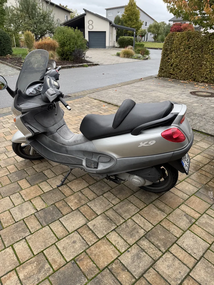 Piaggio X9 125 2000